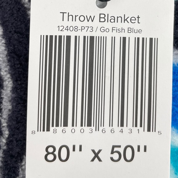 Vera Bradley Throw Blanket in Go Fish Blue, White, 80x50 - Picture 4 of 5